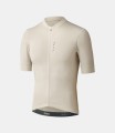 men-cycling-jersey-pelican-mirai-front-pedaled.jpg