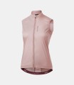 women-cycling-vest-windproof-bark-mirai-front-pedaled.jpg