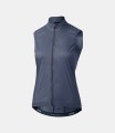 women-cycling-vest-windproof-totaleclipse-mirai-front-pedaled.jpg