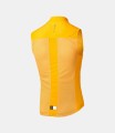 men-cycling-vest-windproof-nuggetgold-mirai-back-pedaled.jpg