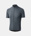 men-merino-jersey-blue-kaido-front-pedaled.jpeg