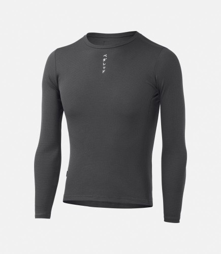 men-cycling-baselayer-charcoal-grey-odyssey-front-pedaled.jpeg