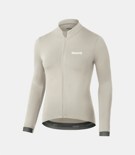 women-cycling-long-sleeve-jersey-grey-essential-front-pedaled.jpeg