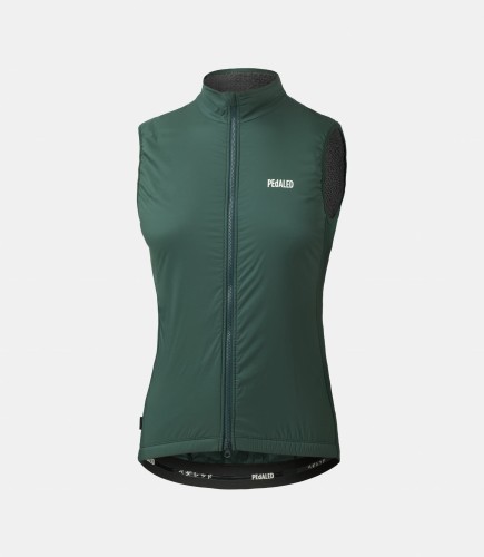 women-cycling-insulated-vest-green-polartec-essential-front-pedaled.jpeg
