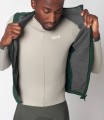 men-cycling-vest-alpha-green-essential-front-pedaled.jpeg