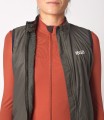women-cycling-vest-alpha-grey-essential-front-open-pedaled.jpeg