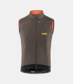 men-alpha-vest-grey-odyssey-front-pedaled.jpeg