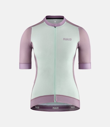 women-cycling-jersey-lilac-element-front-pedaled.jpeg