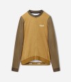 men-cycling-long-sleeve-training-jersey-mustard-element-front-v2-pedaled.jpg