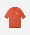 women-cycling-lightweight-jersey-brick-red-element-front-pedaled.webp