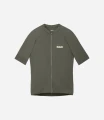 women-cycling-lightweight-jersey-dark-grey-element-front-pedaled_91ef5241-64b0-48f7-819e-d7f65968c7a3.webp