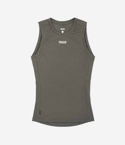 women-base-layer-powerdry-dark-grey-odyssey-front-pedaled.webp
