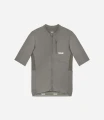 men-cargo-jersey-dark-grey-odyssey-front-pedaled.webp