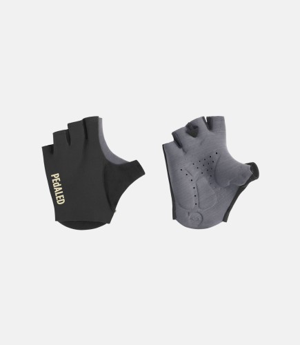 cycling-gloves-black-odyssey-left-2025-pedaled.jpg