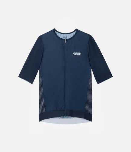 men-cycling-aero-jersey-dark-navy-element-front-pedaled.webp