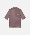 men-merino-jersey-raisin-purple-odyssey-front-pedaled.webp