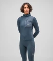 27WJHOD05PE_04-women-cycling-hooded-jersey-navy-odyssey-total-body-front-pedaled.webp