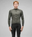 27WWJEL24PE_02_men-cycling-waterproof-jacket-charcoal-grey-element-total-body-front-pedaled.webp