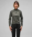 W7WWJEL24PE_02_women-cycling-waterproof-jacket-charcoal-grey-element-total-body-front-pedaled.webp